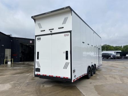 New United USH-8.532 Stacker