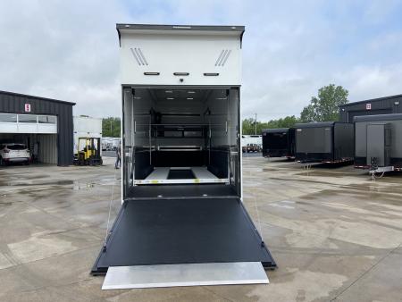 New United USH-8.532 Stacker