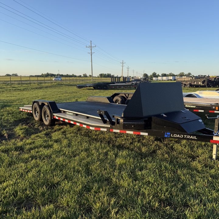 Used 2026 Load Trail TANDEM CH W/ STEEL FLOOR/ 4' DOVE/ SLIDE IN RAMPS/ REMOVABLE FENDERS/ 83X22 Car Hauler