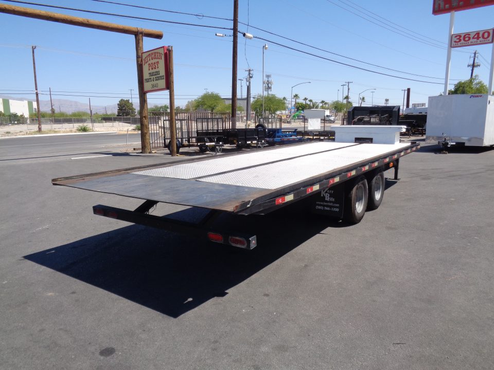 Used 2018 Kerr-Bilt * 22GN-26 * 26Ft Gooseneck Hydraulic Tilt Flatbed Trailer