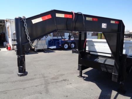 Used 2018 Kerr-Bilt * 22GN-26 * 26Ft Gooseneck Hydraulic Tilt Flatbed Trailer