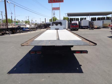 Used 2018 Kerr-Bilt * 22GN-26 * 26Ft Gooseneck Hydraulic Tilt Flatbed Trailer
