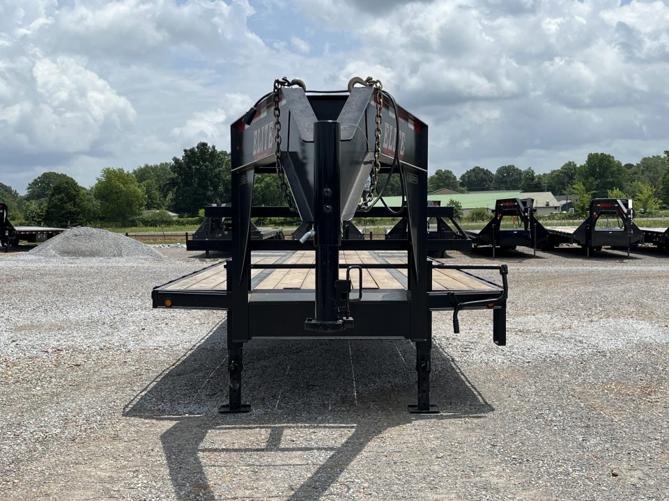 Used 2021 Elite 102"X32' 22.5K GVWR Gooseneck Flatbed Trailer