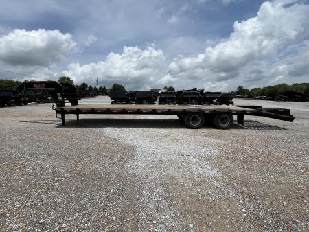 Used 2021 Elite 102"X32' 22.5K GVWR Gooseneck Flatbed Trailer