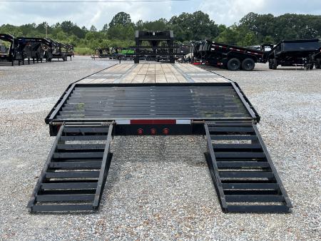 Used 2021 Elite 102"X32' 22.5K GVWR Gooseneck Flatbed Trailer