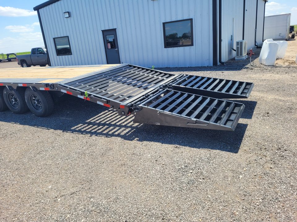 New 2026 Load Trail 102"x36' Gooseneck Triple Axle Deckover Trailer
