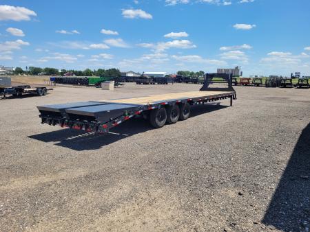 New 2026 Load Trail 102"x36' Gooseneck Triple Axle Deckover Trailer