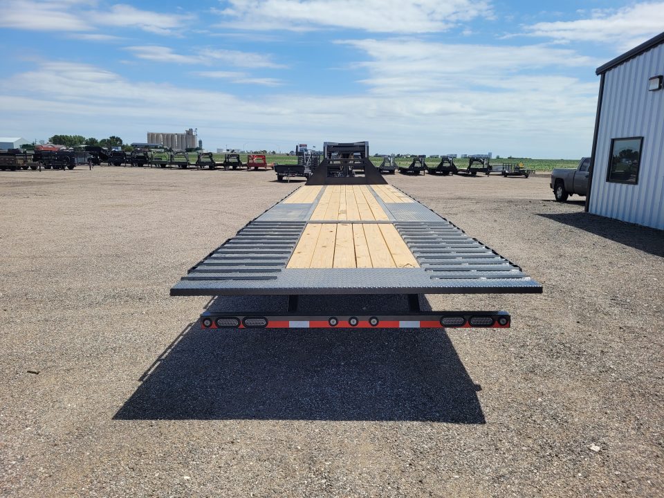 New 2026 Load Trail 102"X36' Gooseneck Hydraulic Dovetail Trailer