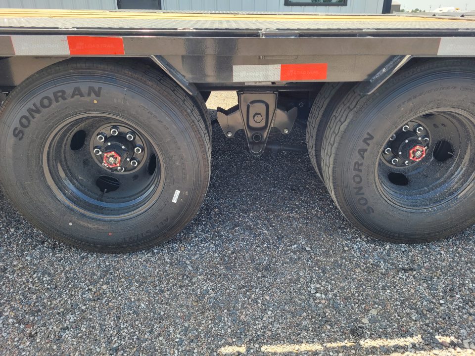 New 2026 Load Trail 102"X36' Gooseneck Hydraulic Dovetail Trailer