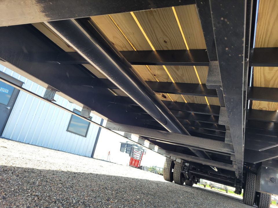 New 2026 Load Trail 102"X36' Gooseneck Hydraulic Dovetail Trailer