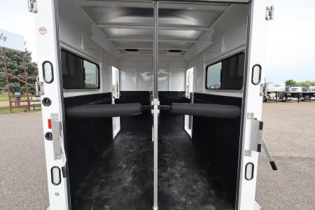 New 2027 Trails West Royale 2 horse BP Trailer