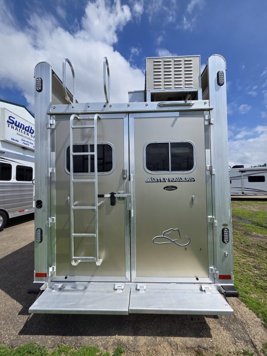 Used 2023 Elite Trailers Resistol Trail Boss Horse Trailer