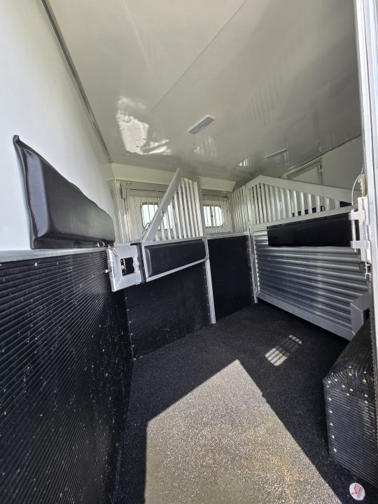 Used 2023 Elite Trailers Resistol Trail Boss Horse Trailer