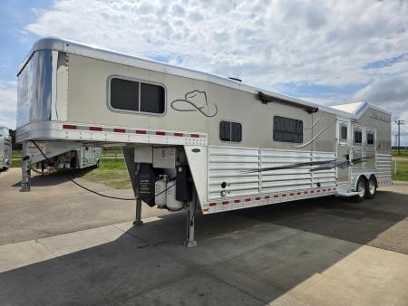Used 2023 Elite Trailers Resistol Trail Boss Horse Trailer