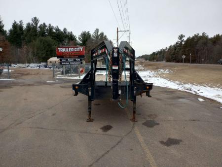 Used 2018 PJ TRAILERS 102  x 30' FD Flatbed Trailer