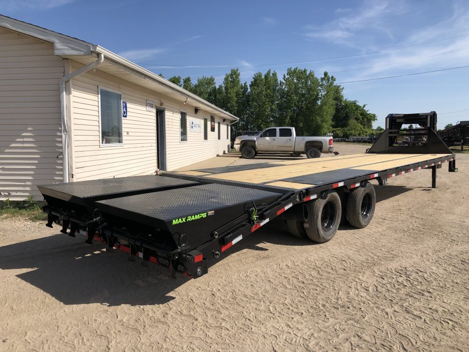 New 2026 Load Trail 32' 24k W/ MAX RAMPS Gooseneck Bodies