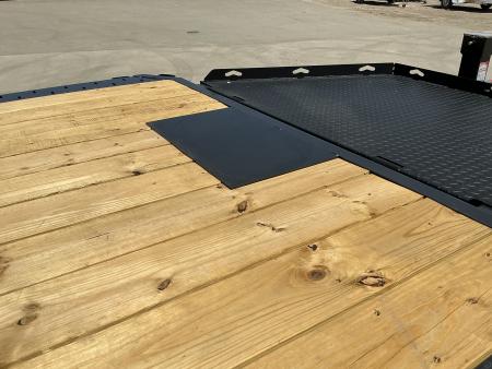 New 2026 Diamond C Trailers HXD210 22X102 Flatbed Trailer