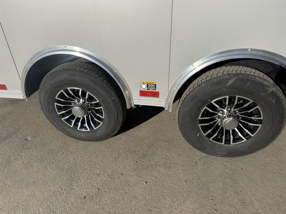 New 2026 H&H Trailers 8.5x24CRCHGNV-140 Cargo / Enclosed Trailer