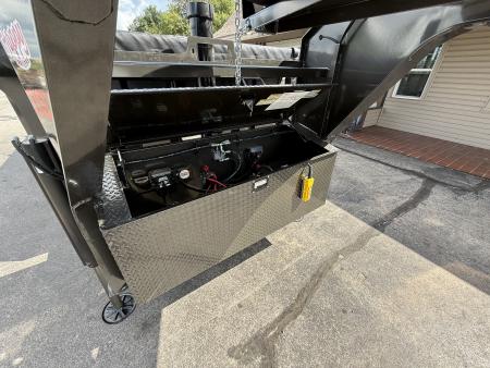 New 2027 MAXX-D 83”x16’ Gooseneck HD Dump w/ 36” Sides – DSX