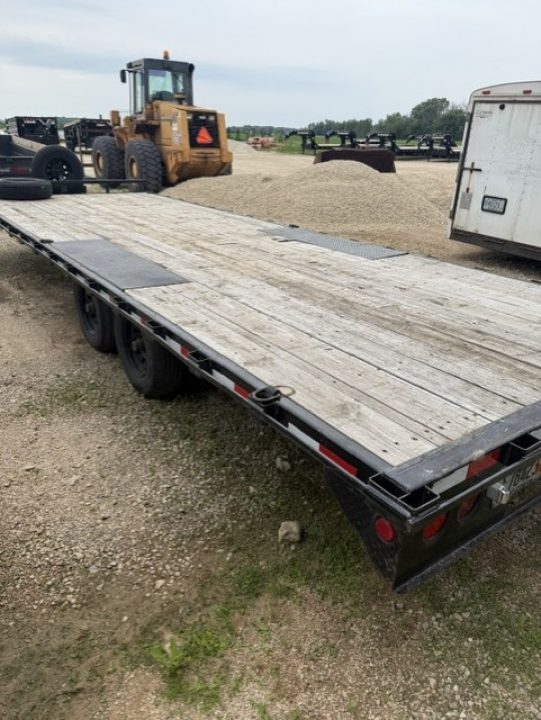 Used 2021 PJ Trailers L624