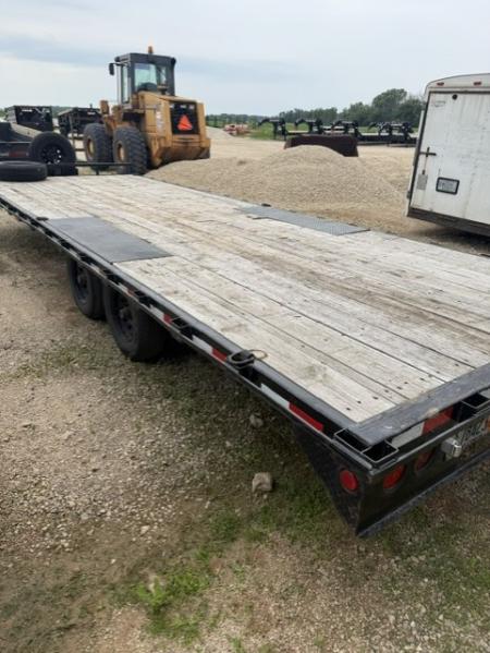 Used 2021 PJ Trailers L624