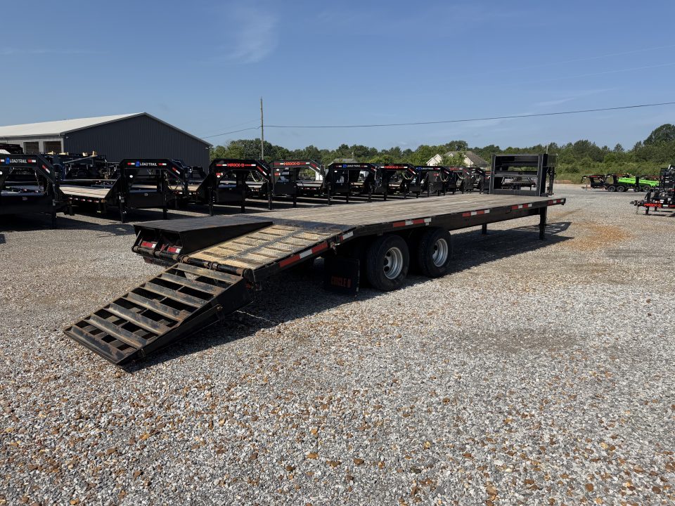 Used 2021 Circle D 102"X29' 22K Gooseneck Flatbed Trailer