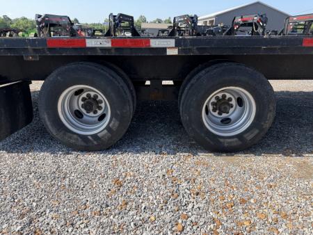 Used 2021 Circle D 102"X29' 22K Gooseneck Flatbed Trailer