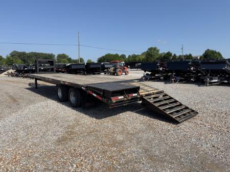 Used 2021 Circle D 102"X29' 22K Gooseneck Flatbed Trailer