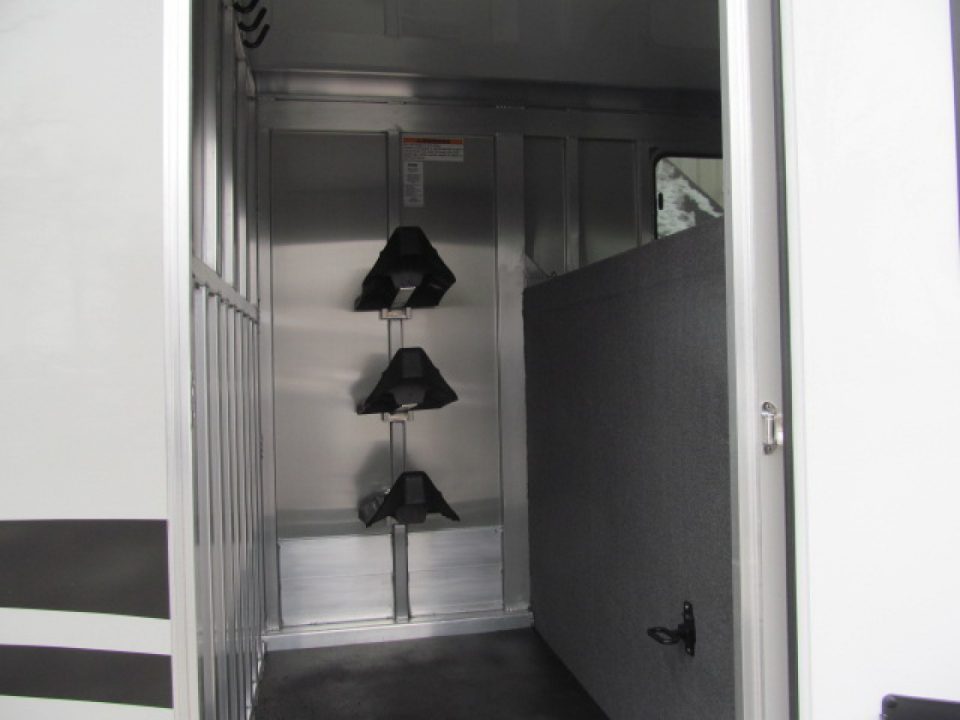 New Shadow Pro Series 2 Plus 1 Gooseneck w/ Dressing Room Horse Trailer