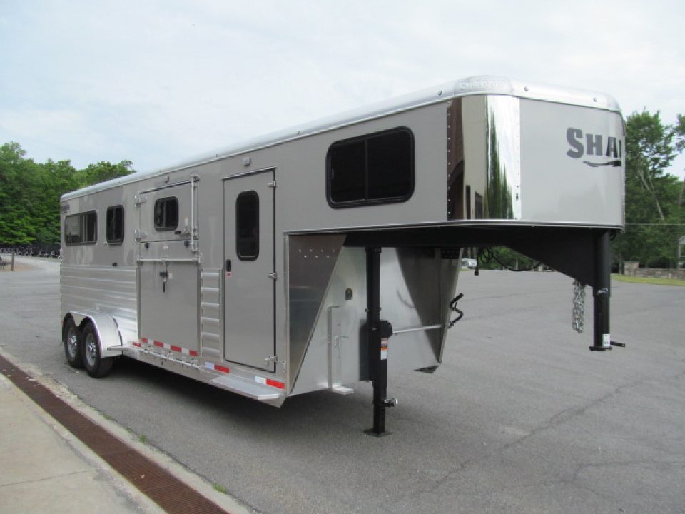 New Shadow Pro Series 2 Plus 1 Gooseneck w/ Dressing Room Horse Trailer