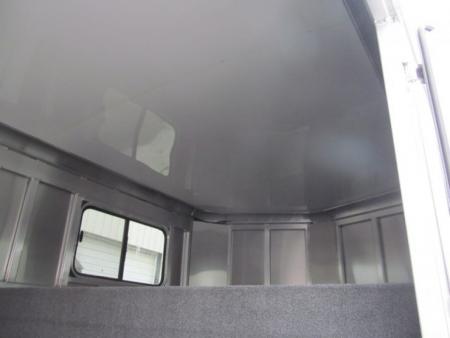 New Shadow Pro Series 2 Plus 1 Gooseneck w/ Dressing Room Horse Trailer