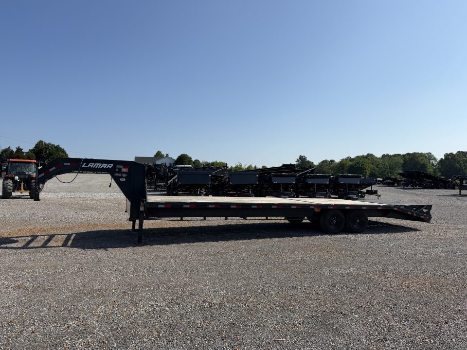 Used 2022 Lamar 102" x 30' 14k Gooseneck Flatbed Trailer