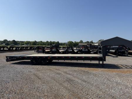 Used 2022 Lamar 102" x 30' 14k Gooseneck Flatbed Trailer