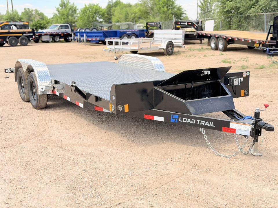 New 2026 Load Trail 7-18 Steel Deck Car Hauler W/ Aluminum Fenders 7K GVWR