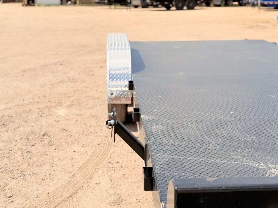 New 2026 Load Trail 7-18 Steel Deck Car Hauler W/ Aluminum Fenders 7K GVWR