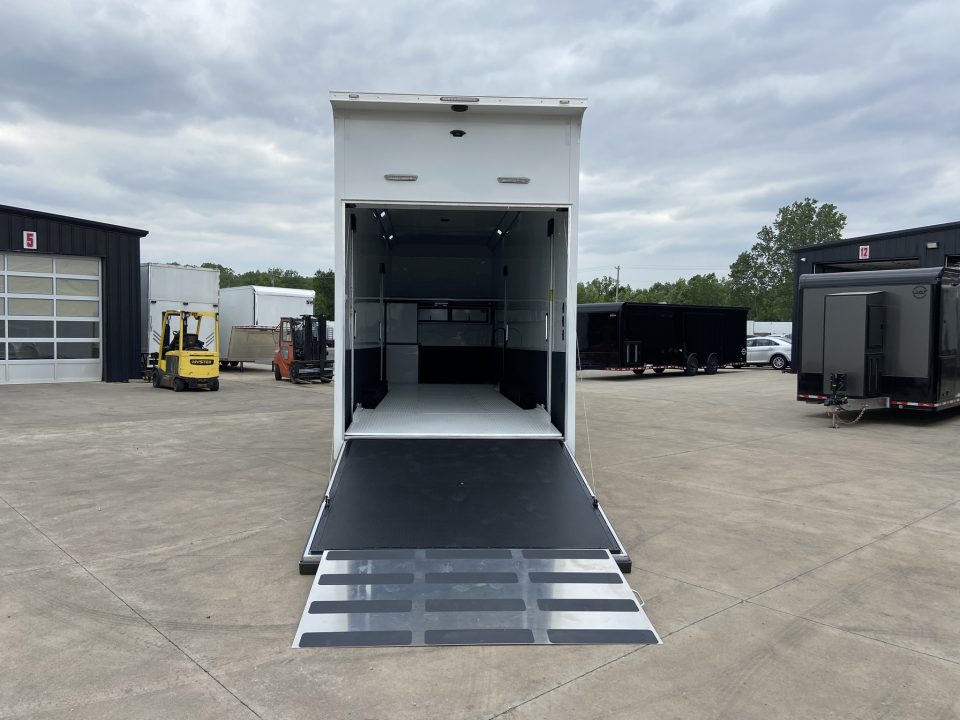 New United USH-8.5X34 Stacker