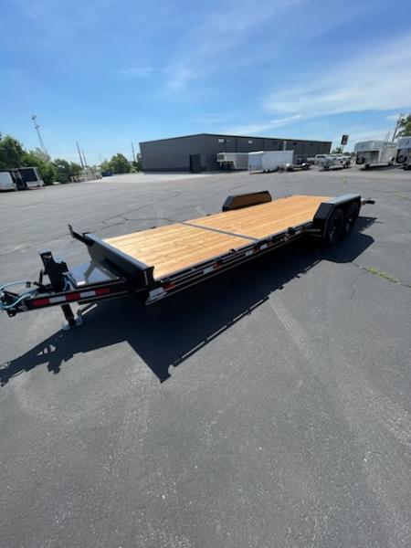 New 2026 H&W 83 x22 tilt bed Equipment Trailer