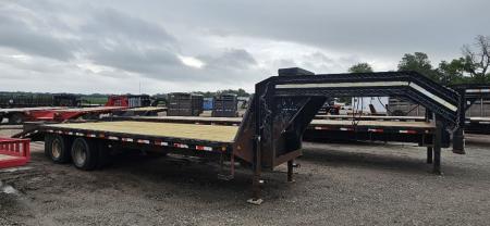 Used 2005 PJ Trailers 102  x 25' 10K Axles Flatbed Trailer