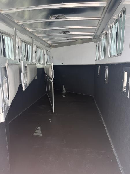 New 2026 Featherlite 4 Horse Bumper Pull Horse Trailer
