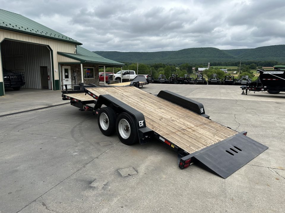 Used 2023 Behnke 82102GT Tilt Trailer