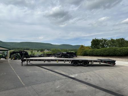 Used 2022 Big Tex Trailers GN40 Flatbed Trailer