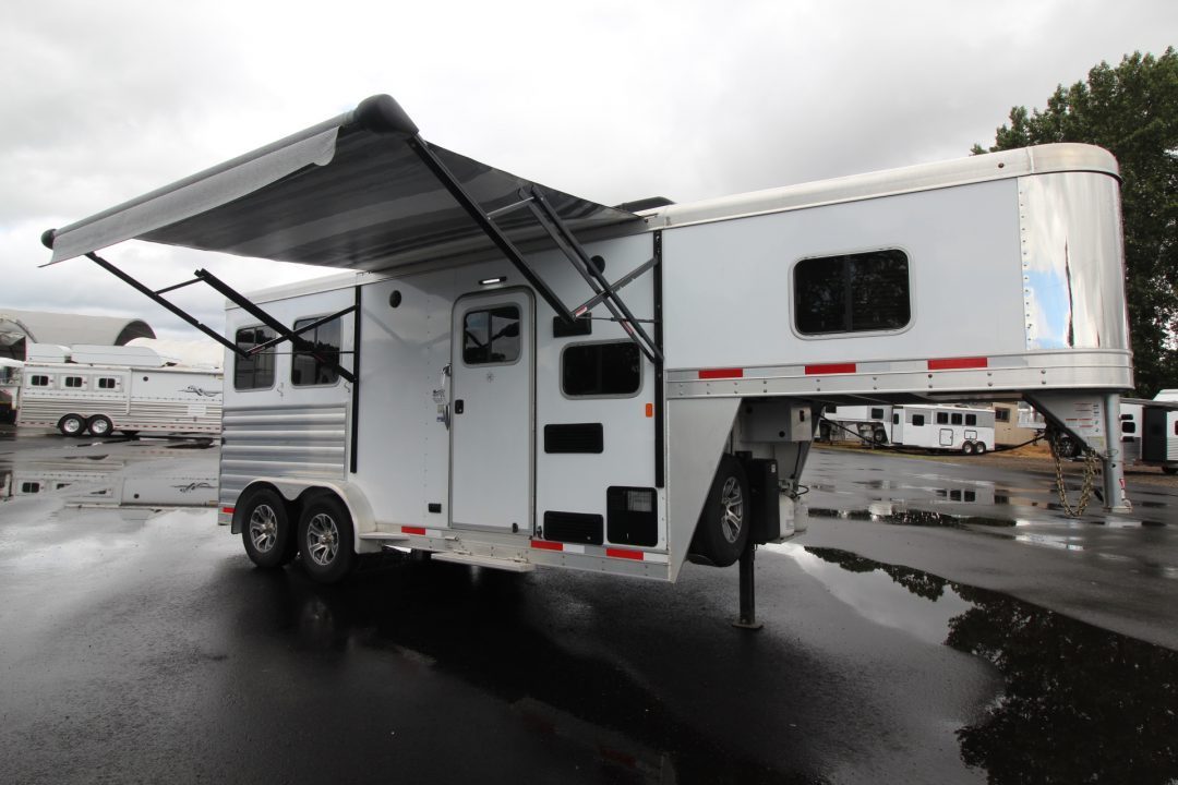 Used 2022 Exiss 7206 - 6ft SW Living Quarters 2 Horse Trailer