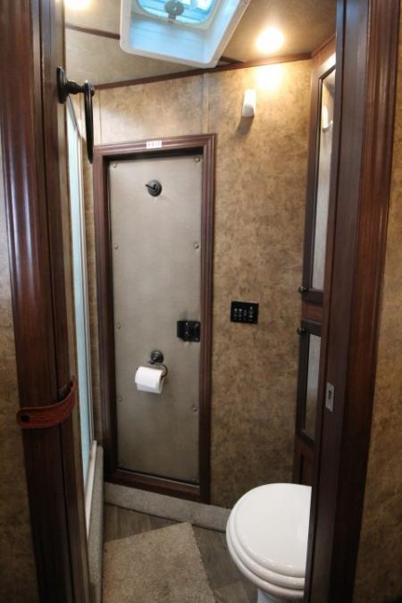 Used 2022 Exiss 7206 - 6ft SW Living Quarters 2 Horse Trailer
