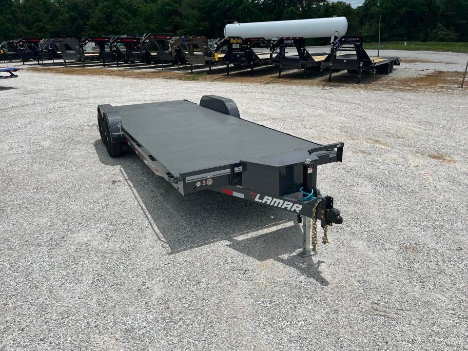 New 2026 Lamar Trailers 83 x 22 TANDEM CH W/ 2' DOVE/ SLIDE IN RAMPS/ REMOVABLE FENDERS/ STEEL FLOOR