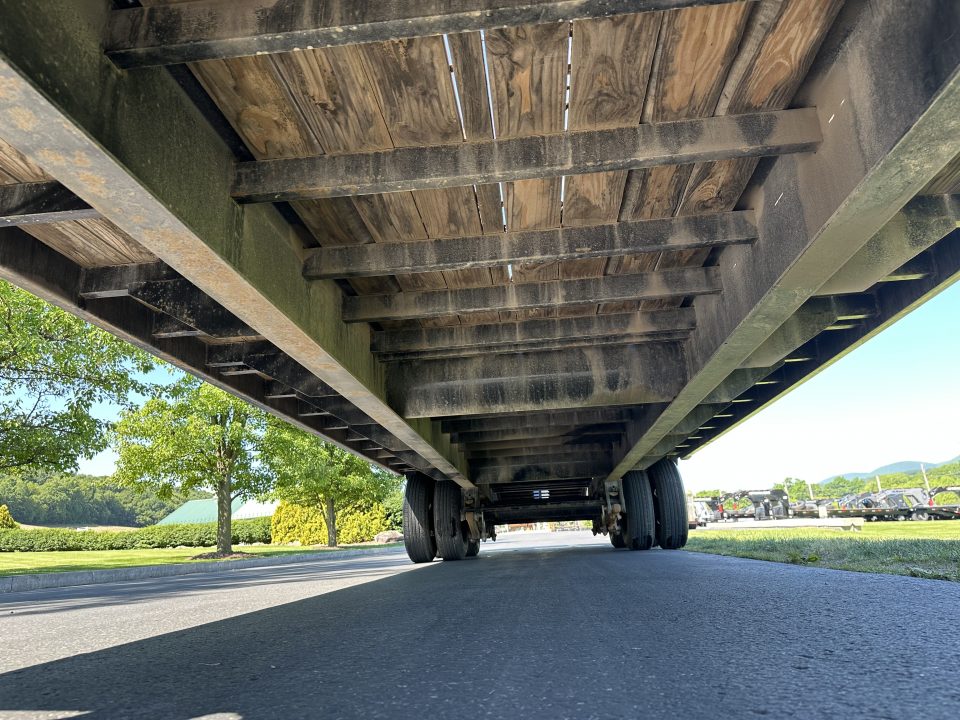 Used 2023 PJ Trailers LD 30' with Monster Ramps