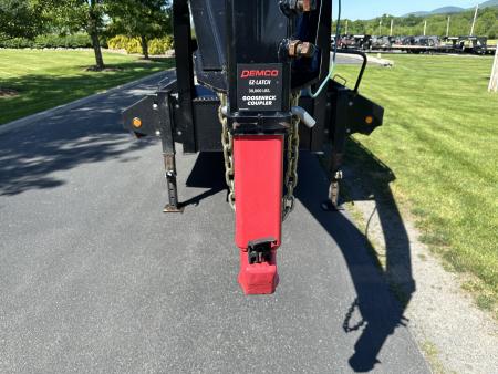 Used 2023 PJ Trailers LD 30' with Monster Ramps