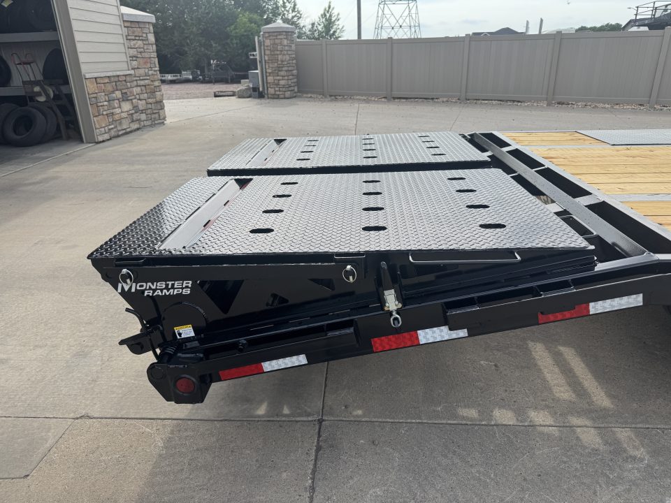 New 2027 PJ Trailers LD32GN Flatbed Trailer