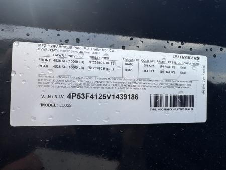 New 2027 PJ Trailers LD32GN Flatbed Trailer