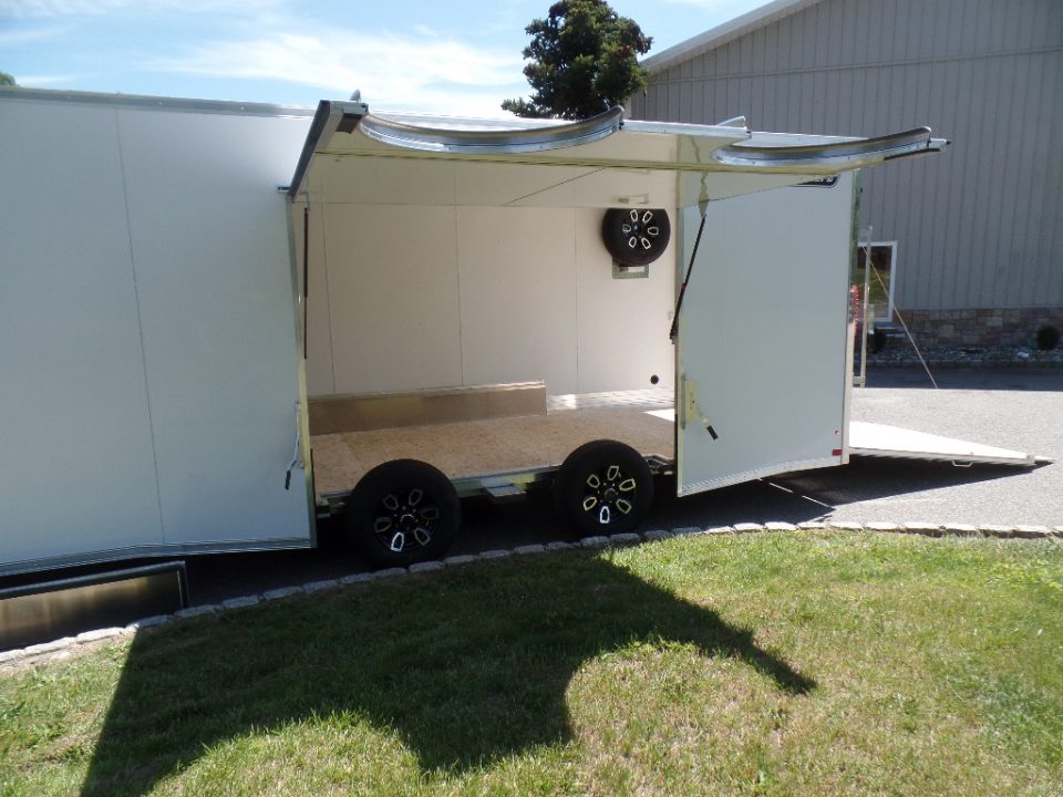New 2026 Nitro Enclosed Sport V nose 8.5X24 Car / Racing Trailer