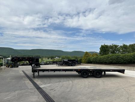 Used 2022 PJ LD30' with Monster Ramps